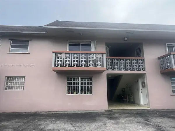 1250 W 26th Pl #208, Hialeah, FL 33010