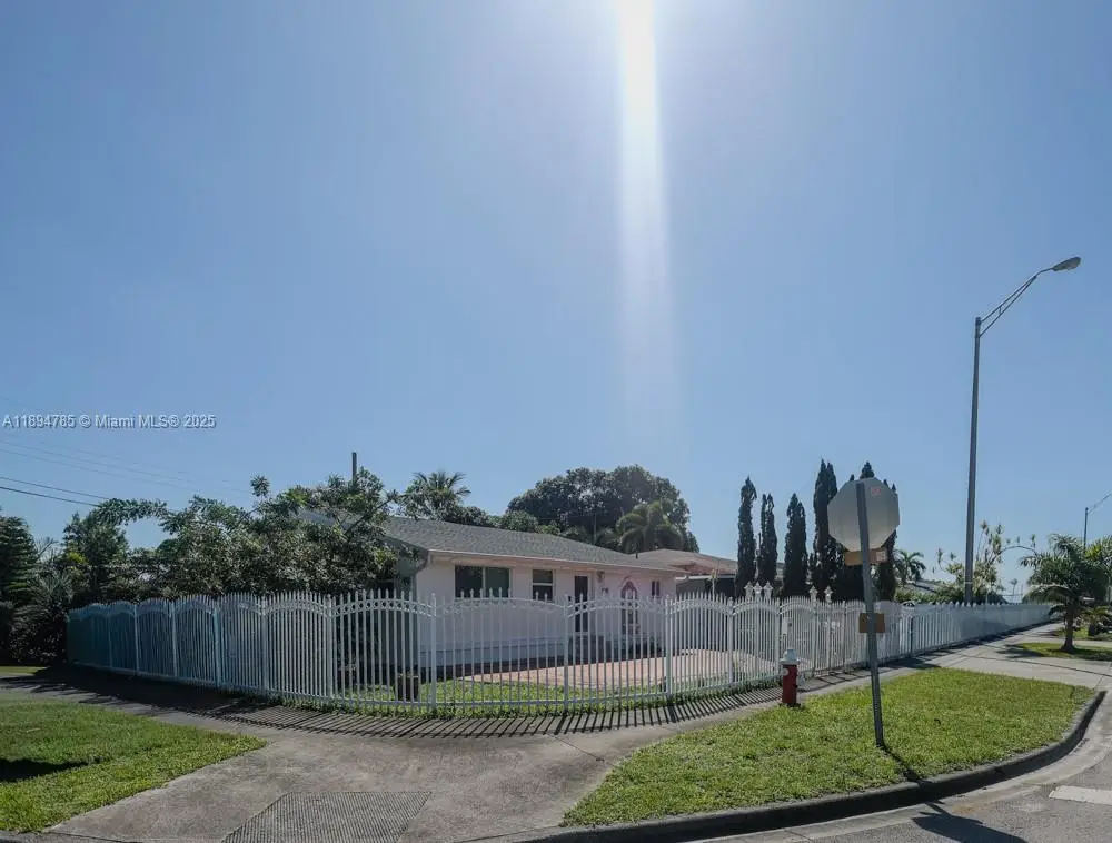 3495 W 2nd Ave, Hialeah, FL 33012 - Image #1