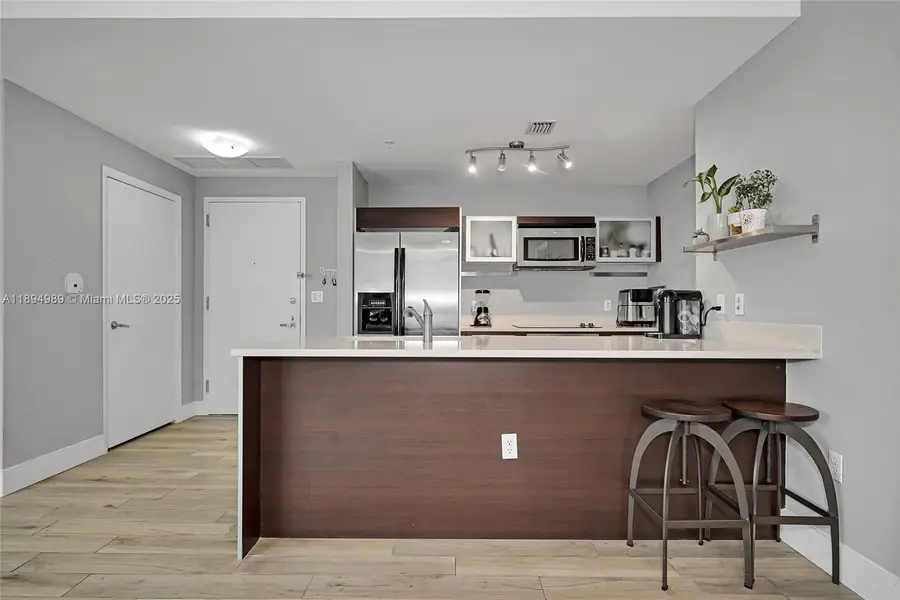 1900 N Bayshore Dr #4019, Miami, FL 33132 - Image #3