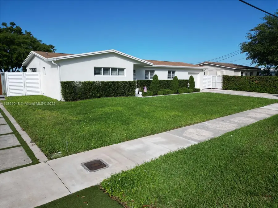 17500 NW 82nd Ct, Hialeah, FL 33015 - Image #3