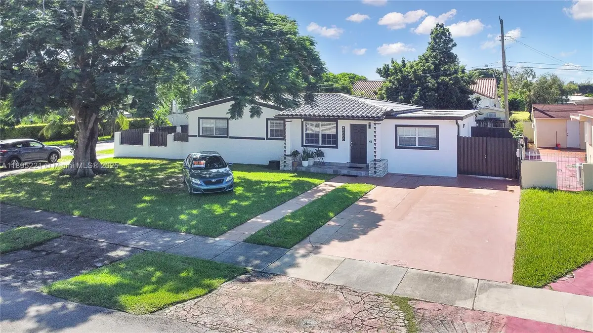 8000 SW 36th St, Miami, FL 33155 - Image #1
