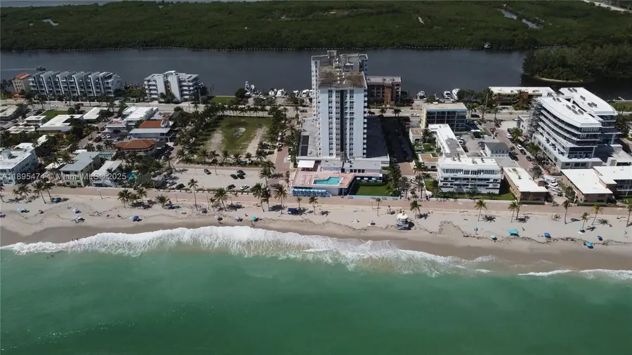 3111 N Ocean Dr #302, Hollywood, FL 33019 - Image #2