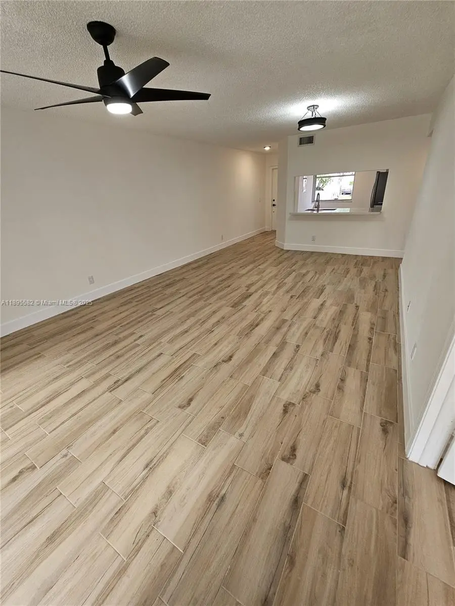 2524 NW 104th Ave #103, Sunrise, FL 33322 - Image #2