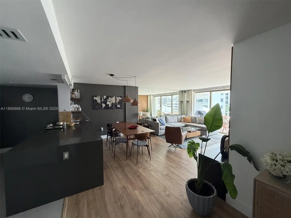 199 Ocean Lane Dr #607, Key Biscayne, FL 33149 - Image #1