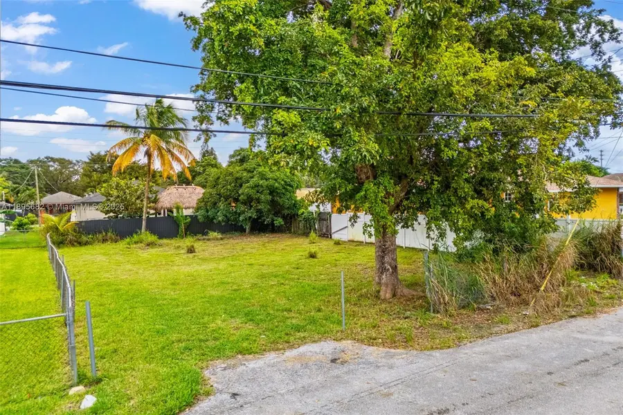 8109 NW 14th Ct, Miami, FL 33147 - Image #3