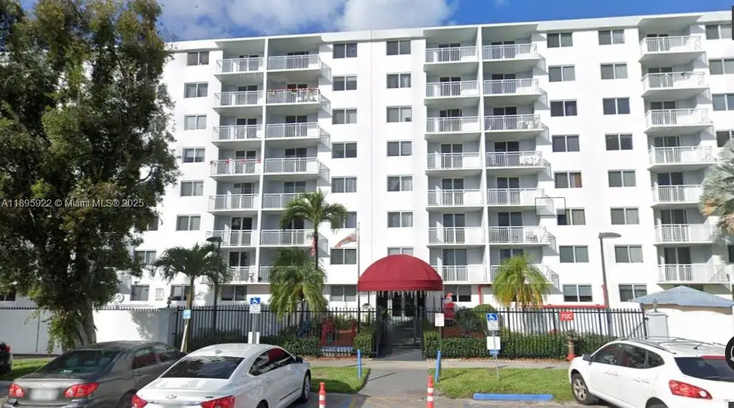 1251 NE 108th St #110, Miami, FL 33161 - Image #1