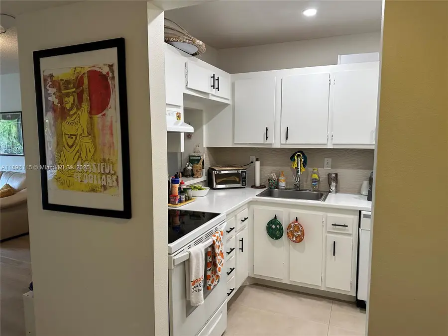 Address Withheld By Seller, Kendall, FL 33143 - Image #3