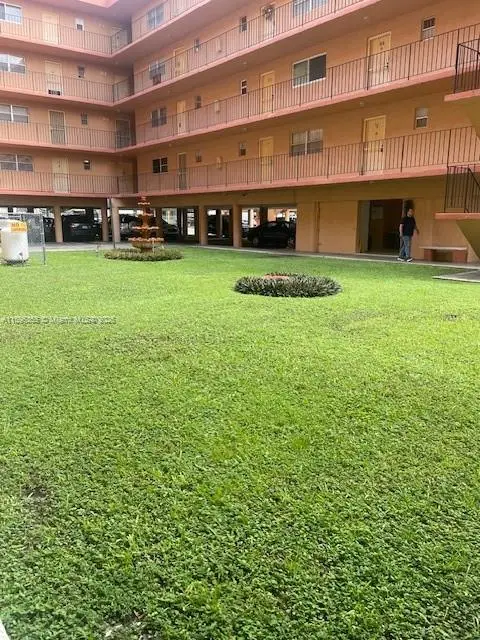 Address Withheld By Seller, Aventura, FL 33012 - Image #3