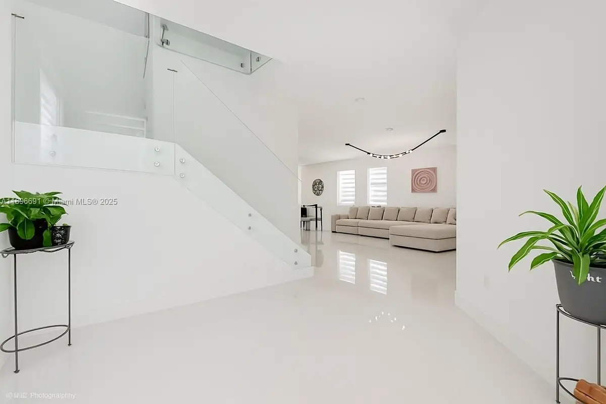 11711 SW 254th St, Homestead, FL 33032 - Image #1