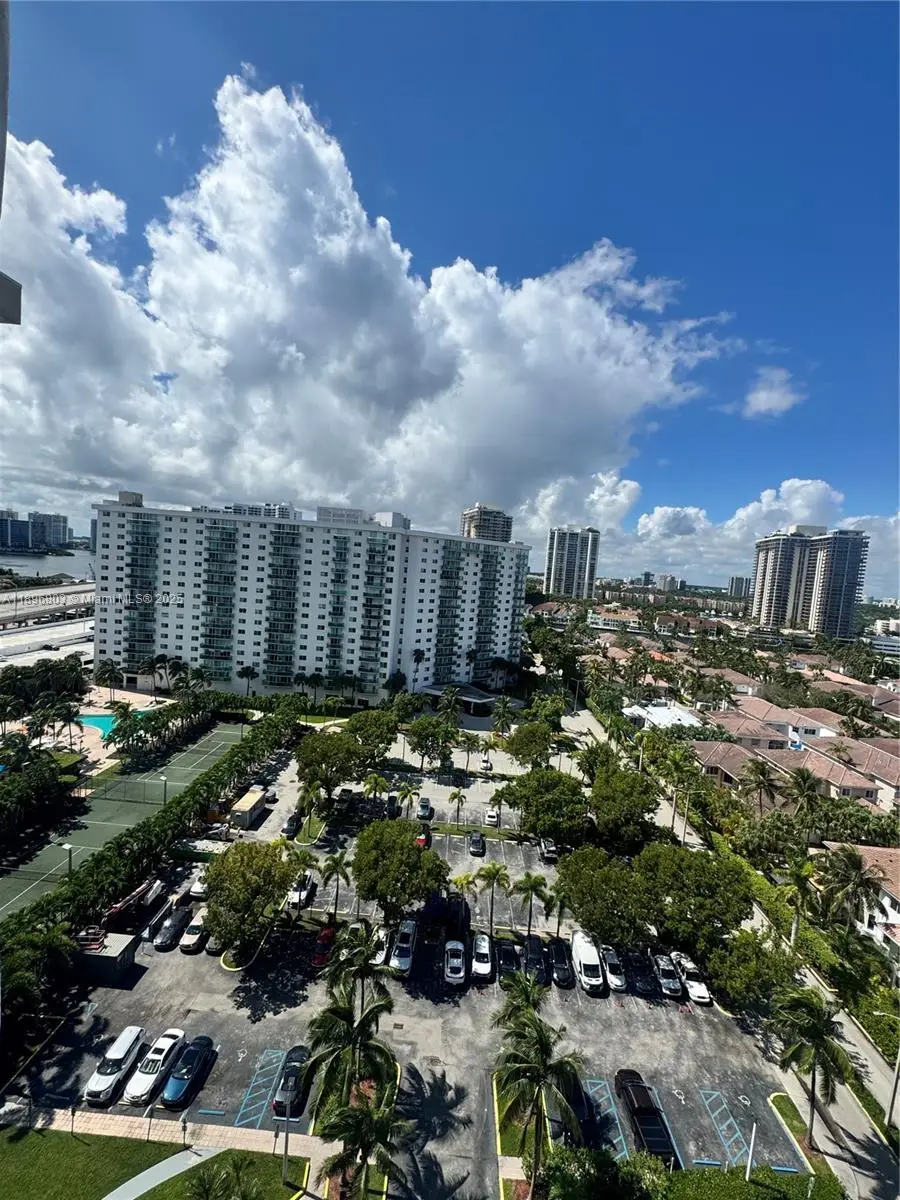 19370 Collins Ave #1520, Sunny Isles Beach, FL 33160 - Image #2