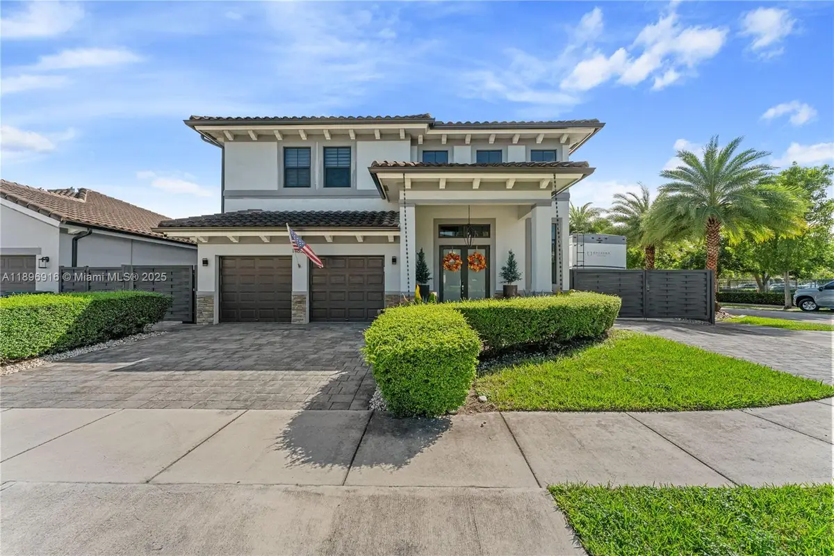 14856 SW 27th Ter, Miami, FL 33185 - Image #1