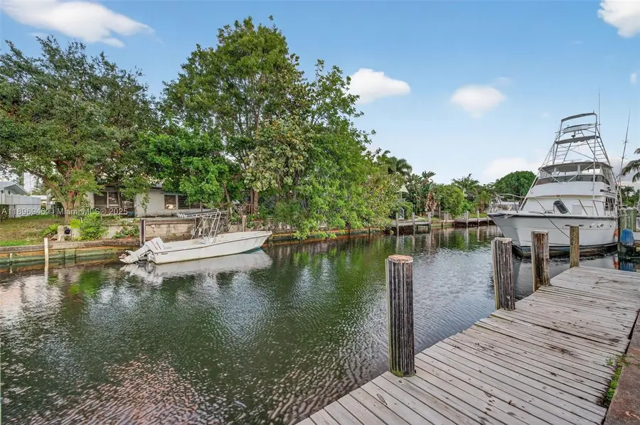 2524 Marathon Ln, Fort Lauderdale, FL 33312 - Image #2