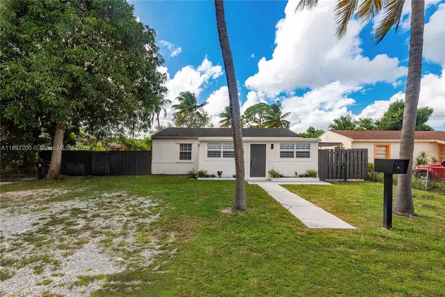 1421 NW 1st Ave, Fort Lauderdale, FL 33311 - Image #2