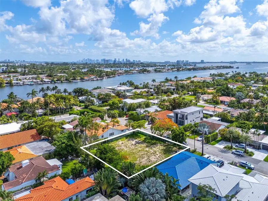 8821 and 8835 Froude Ave, Surfside, FL 33154 - Image #3