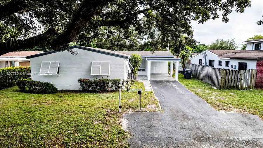 6620 Charleston St, Hollywood, FL 33024 - Image #3