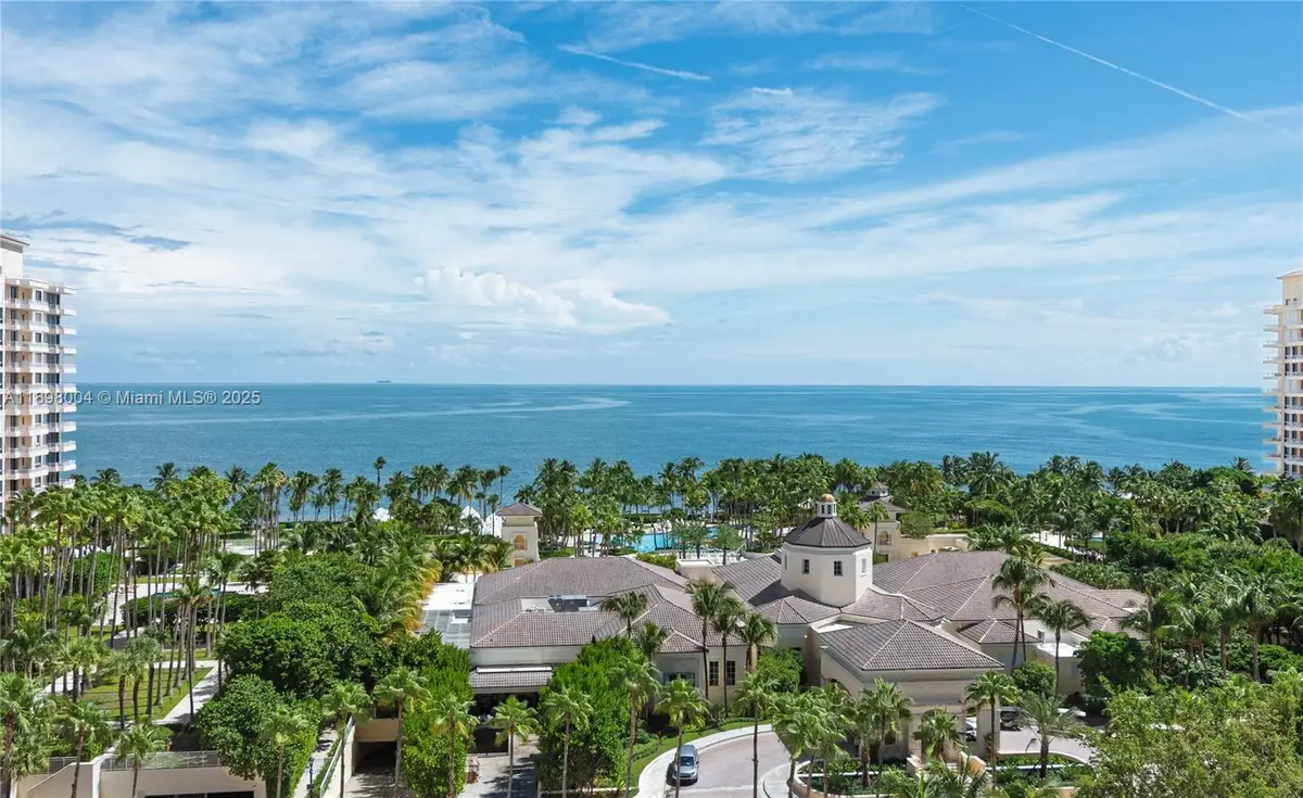 785 Crandon Blvd #1106, Key Biscayne, FL 33149 - Image #1