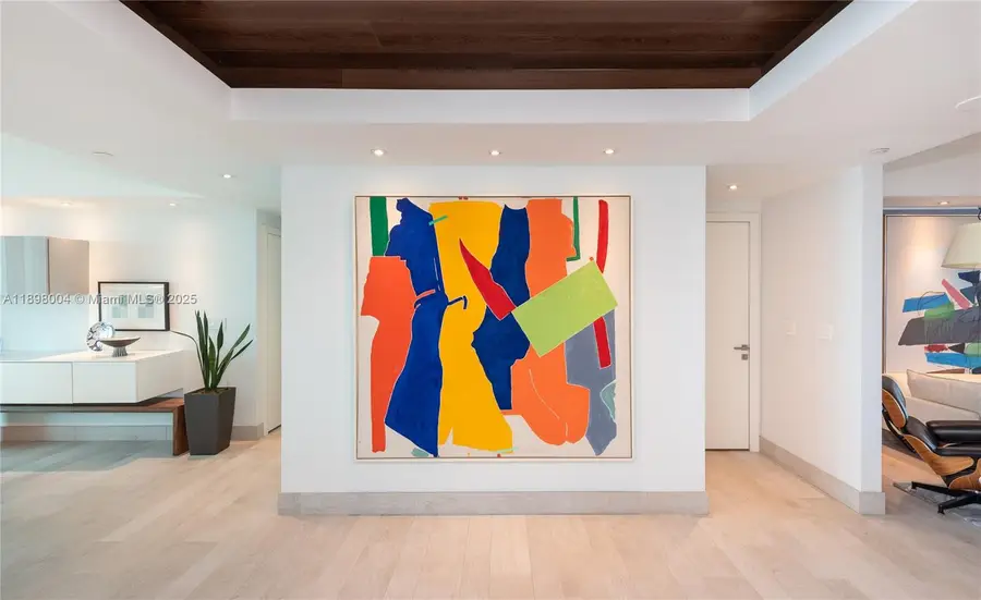 785 Crandon Blvd #1106, Key Biscayne, FL 33149 - Image #2