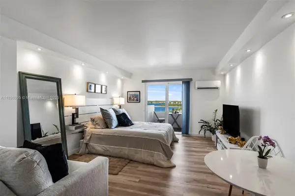 7904 West Dr #1004, North Bay Village, FL 33141