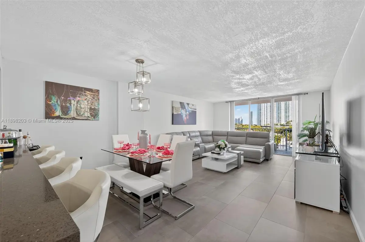 2851 NE 183rd St #605E, Aventura, FL 33160 - Image #1