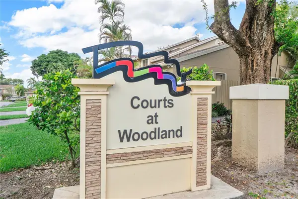 5850 NW 57th Ave #1, Tamarac, FL 33319