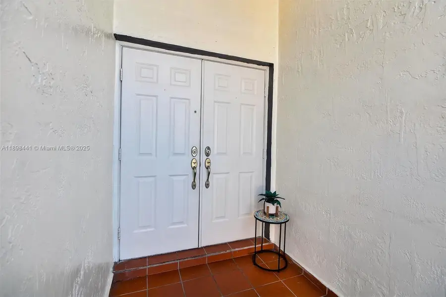 7645 W 34 Ln, Hialeah, FL 33018 - Image #3