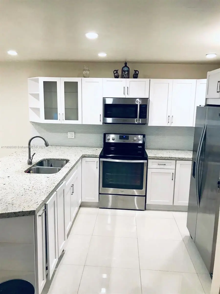 5790 Stirling Rd #108, Hollywood, FL 33021 - Image #2