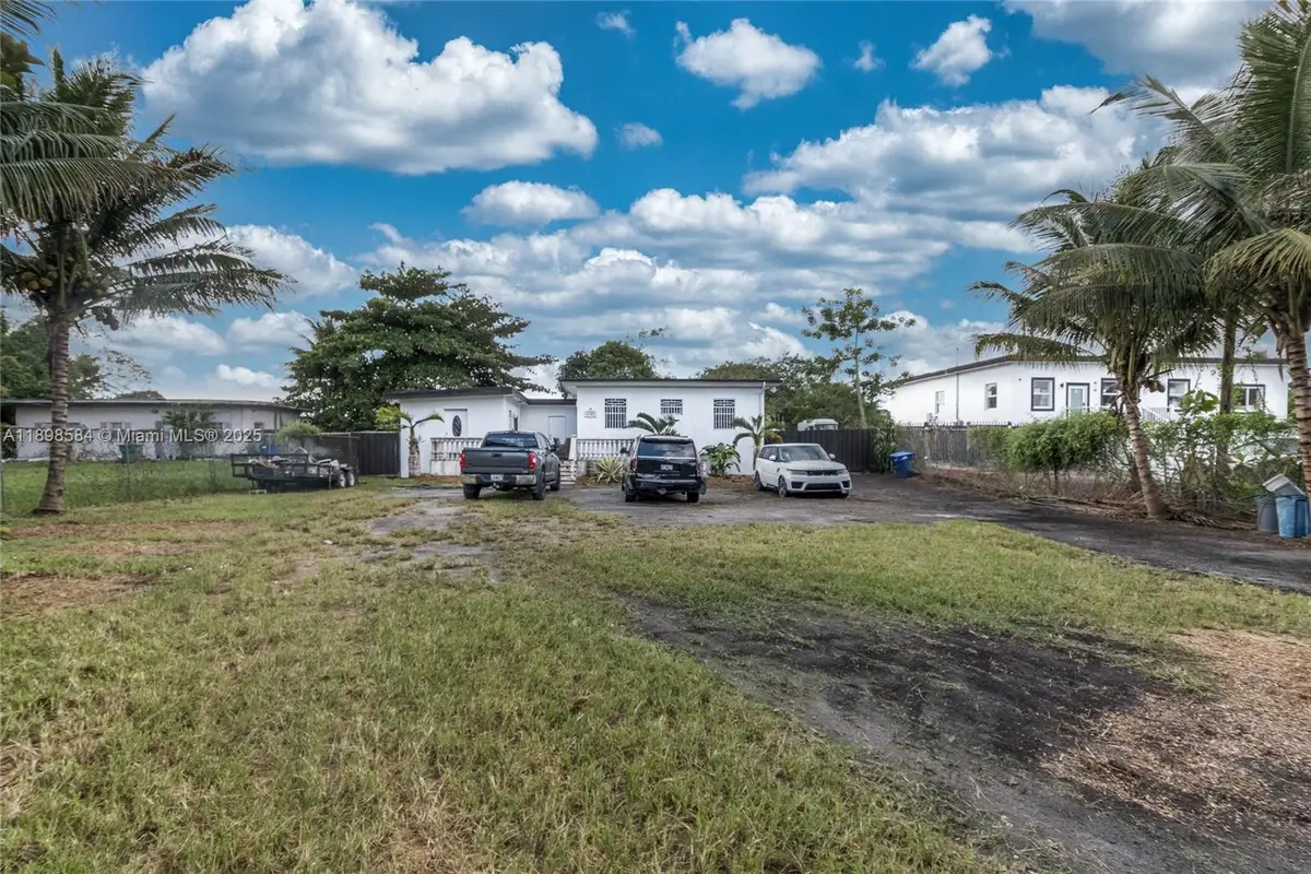 2020 NW 107th St, Miami, FL 33167 - Image #1