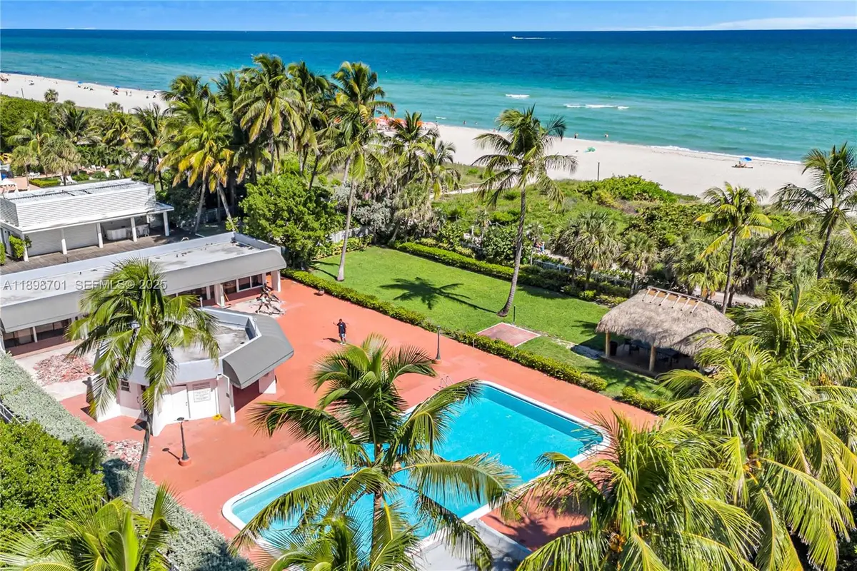2401 Collins Ave #507, Miami Beach, FL 33140 - Image #1