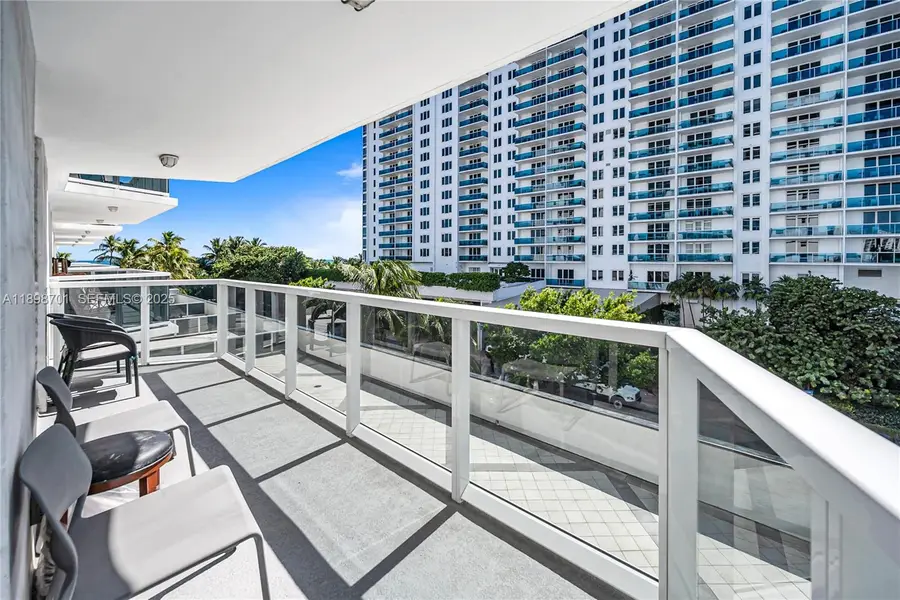 2401 Collins Ave #507, Miami Beach, FL 33140 - Image #2