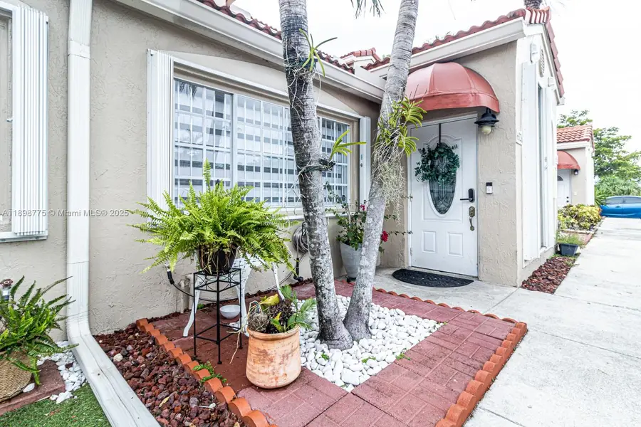 6926 NW 166th Ter #1302, Miami Lakes, FL 33014 - Image #2