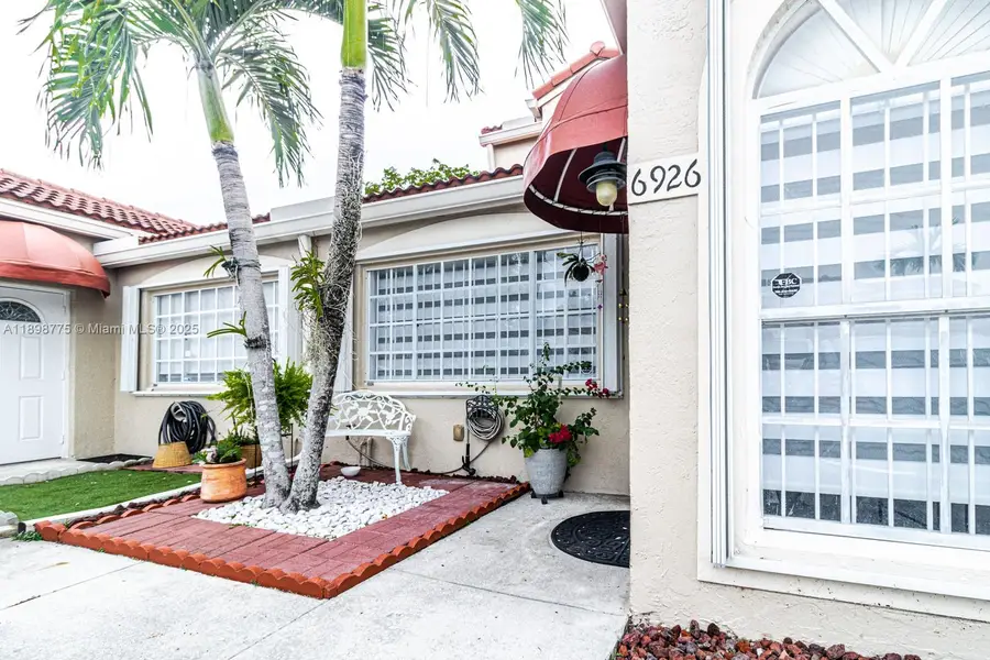 6926 NW 166th Ter #1302, Miami Lakes, FL 33014 - Image #3