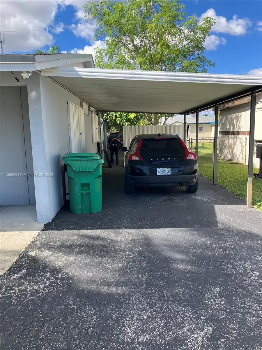 20610 NE 15th Ct, Miami, FL 33179 - Image #3