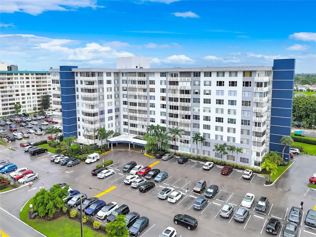 4350 Hillcrest Dr #314, Hollywood, FL 33021 - Image #1