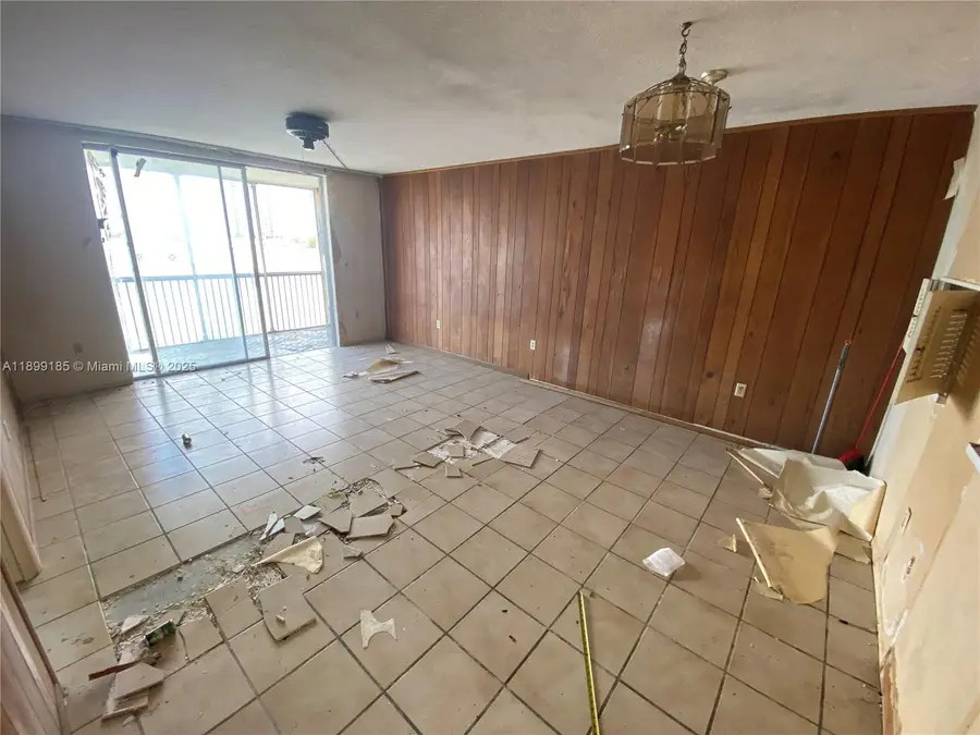 2920 Point East Dr #N311, Aventura, FL 33160 - Image #2