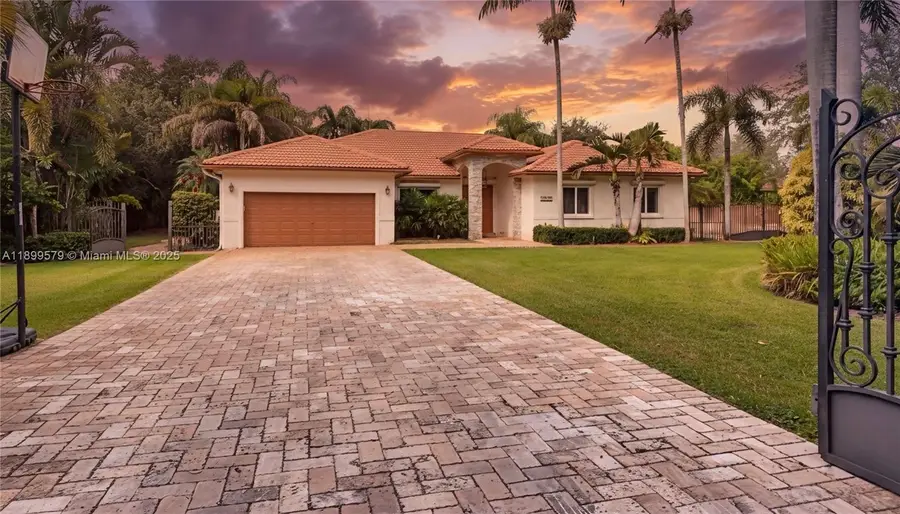 27320 SW 153rd Ave, Homestead, FL 33032 - Image #2