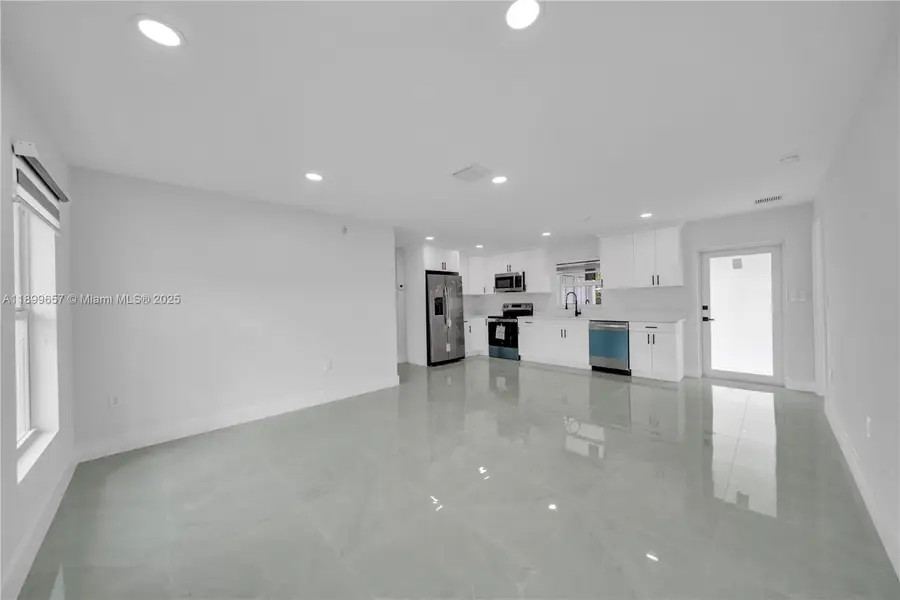 101 W 9th St, Lehigh Acres, FL 33972 - #3