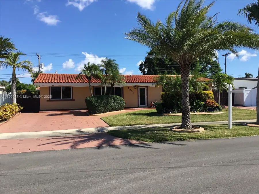 1901 SW 90th Ave, Miami, FL 33165 - Image #3