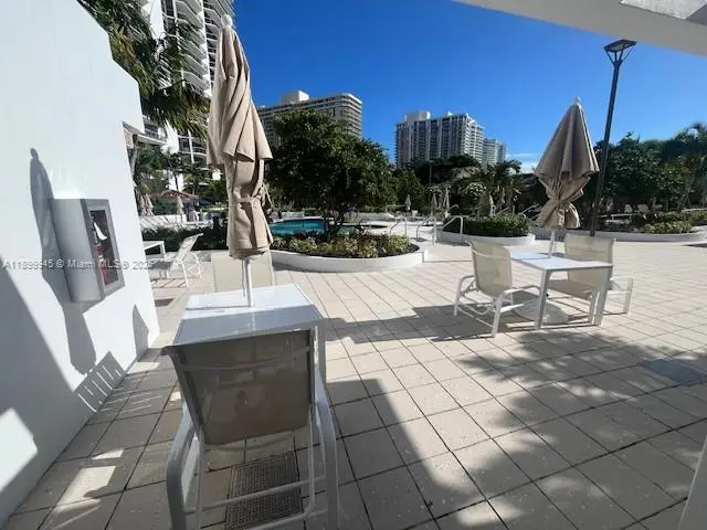 20281 E Country Club Dr #CAB16, Aventura, FL 33180 - Image #2
