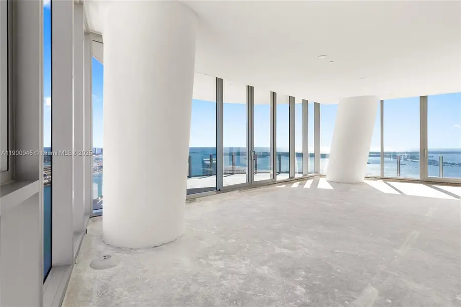 300 Biscayne Boulevard Way #5201E, Miami, FL 33131 - Image #3