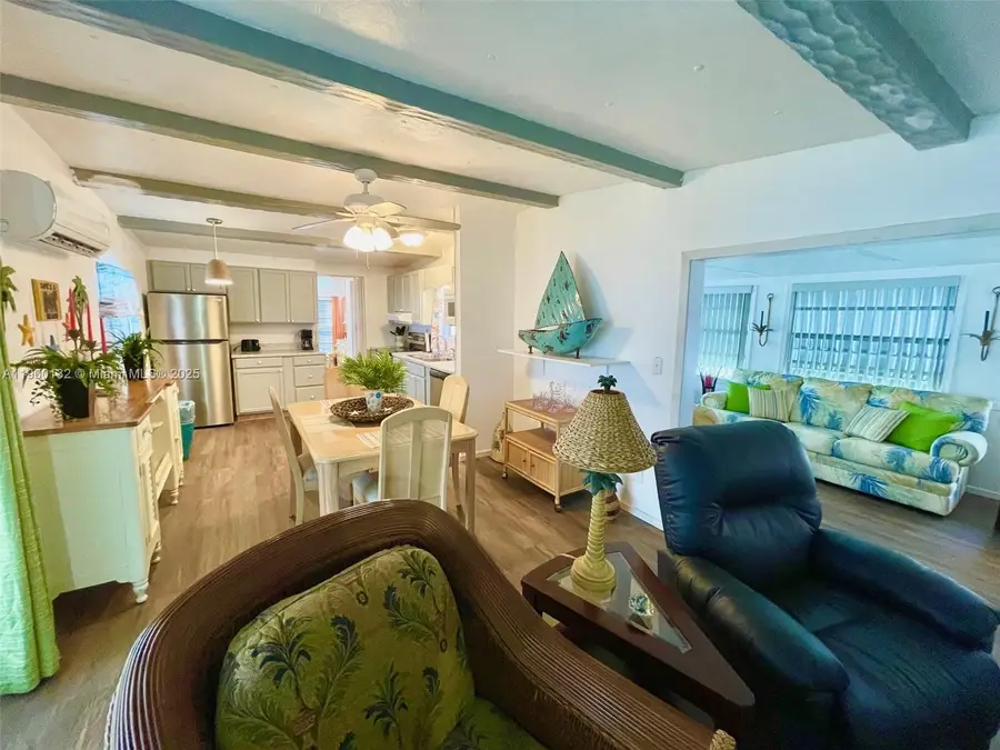 252 Daisy Ave, Fort Myers, FL 33908 - Image #3