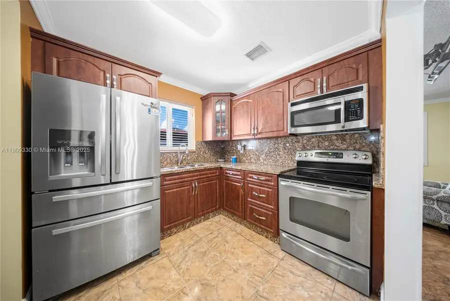 11820 SW 206th St, Miami, FL 33177 - Image #3