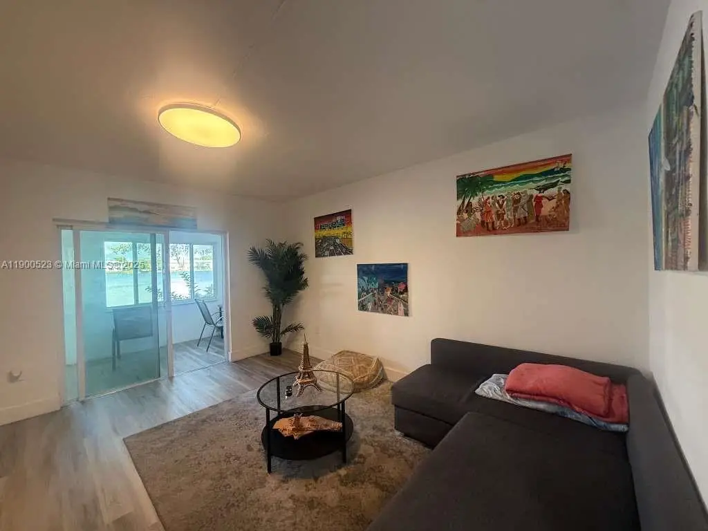 18900 NE 3rd Ct #509, Miami, FL 33179 - Image #1