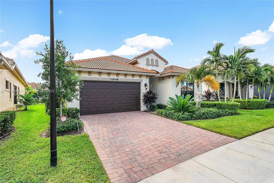 11908 Fortress Run, Parkland, FL 33076 - Image #3