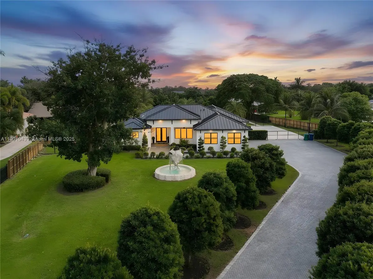 29371 SW 173rd Ct, Homestead, FL 33030 - Image #1