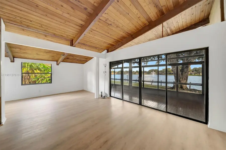 616 Briarwood Cir, Hollywood, FL 33024 - Image #3