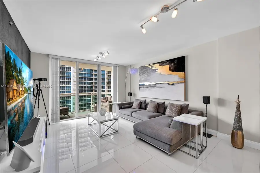 3001 S Ocean Dr #1513, Hollywood, FL 33019 - Image #3