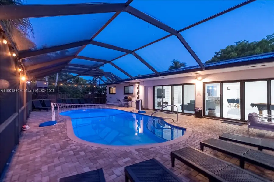 1141 N Northlake Dr, Hollywood, FL 33019 - Image #3