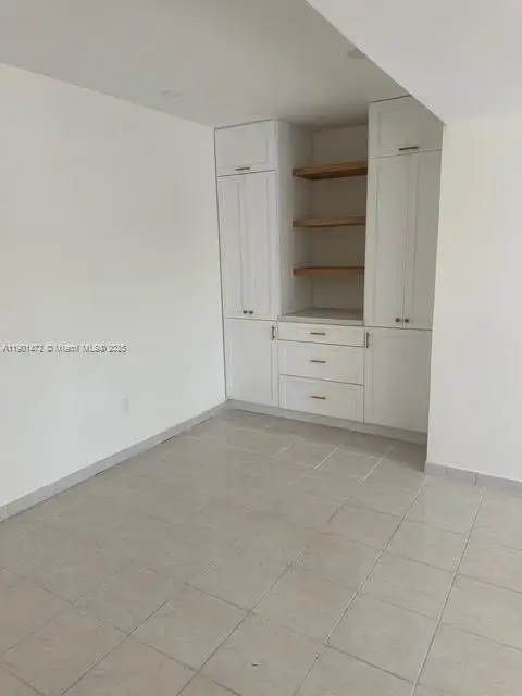 7785 SW 86th St #E-315, Miami, FL 33143 - Image #1