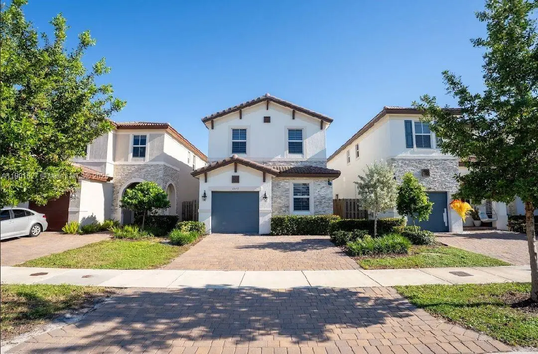 2372 NW 130th Ter, Miami, FL 33167 - Image #1