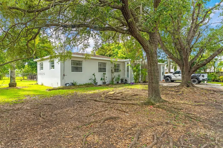 538 NW 11th St, Homestead, FL 33030 - Image #2